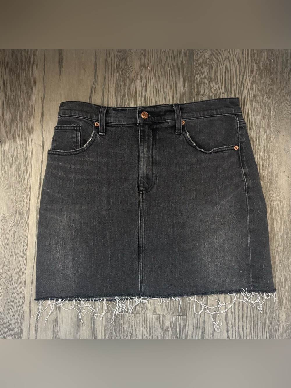Lucky Brand Black Denim Mini Skirt Raw Hem Y2K Style Size 6